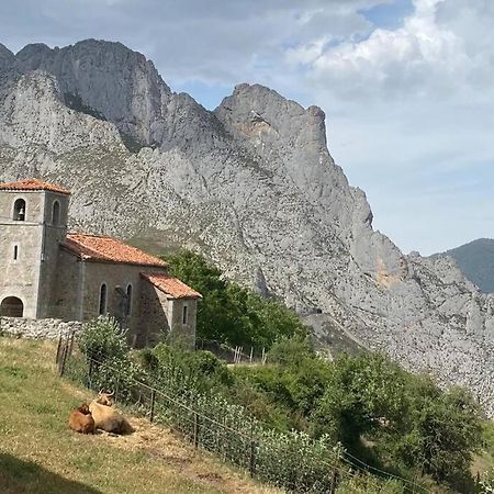 Villa Casa Rustica En Dobres Con Vistas A La Montana Esterno foto
